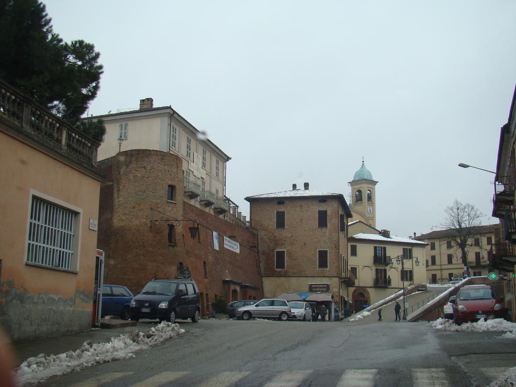 Locanda Antico Ricetto Portacomaro Exterior foto